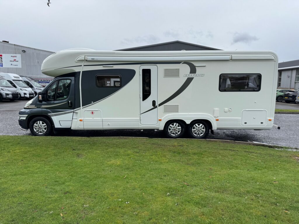Auto-Trail Arapaho