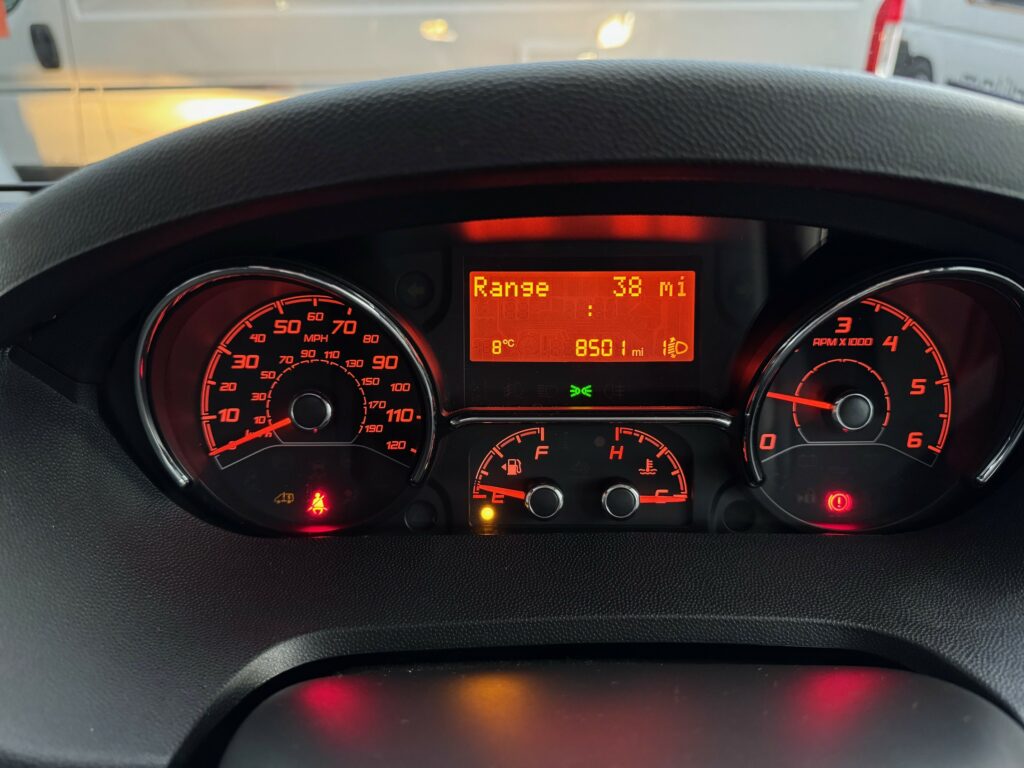 Adria Coral Plus 690SC