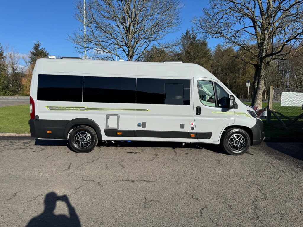 Auto-Sleepers FL635 Active