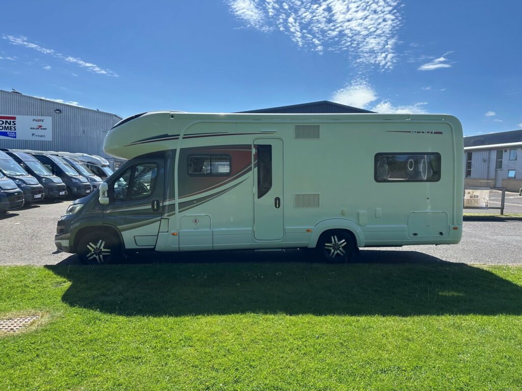 Autotrail Frontier Scout