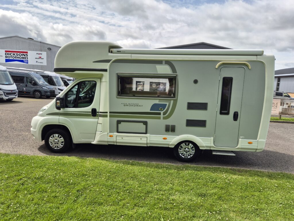Autosleeper Broadway EK