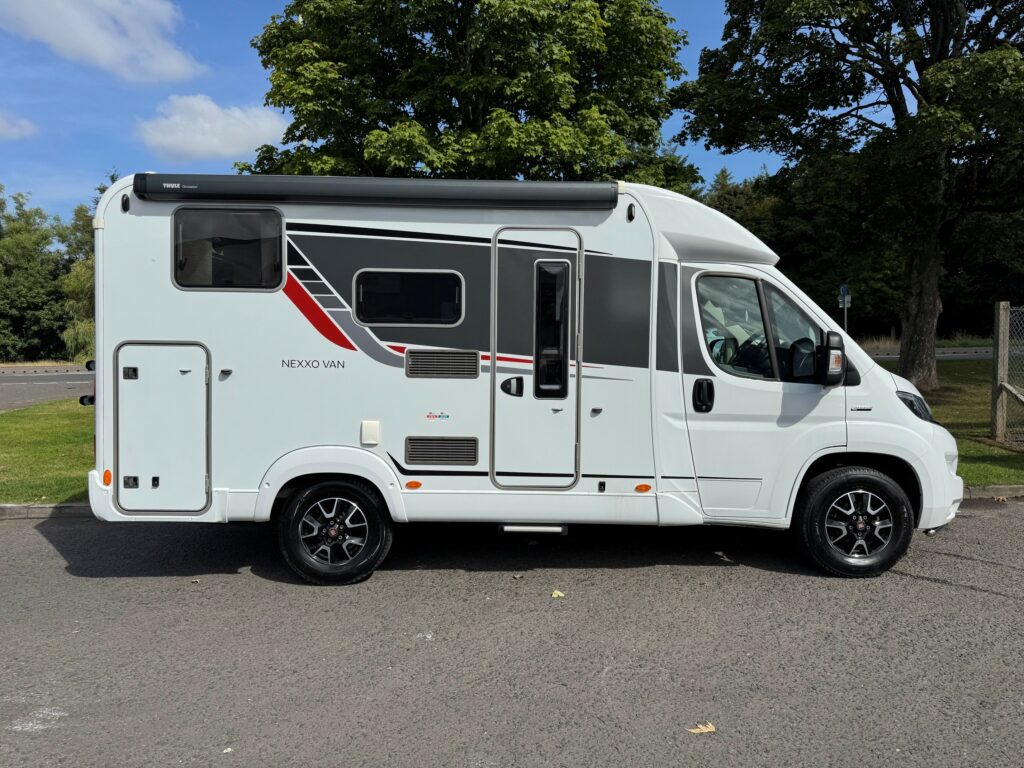 Burstner Nexxo Van T590G